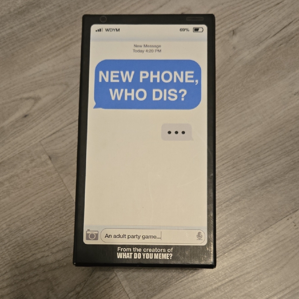 New Phone, Who Dis? Card Game